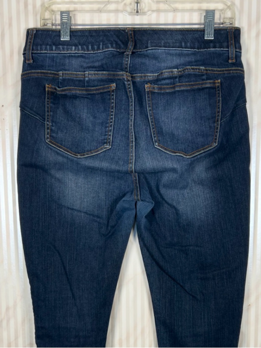 Torrid Bombshell Skinny Jeans - Picture 5 of 9